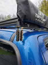 Load image into Gallery viewer, PARACORD ZIPPER PULLS