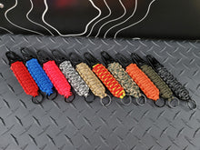 Load image into Gallery viewer, PARACORD KEYCHAIN V2.0
