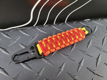 Load image into Gallery viewer, PARACORD KEYCHAIN V2.0