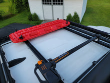 Load image into Gallery viewer, TRACTION BOARD MOUNT