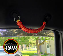 Load image into Gallery viewer, PARACORD "OH SH*T" HANDLES V3

