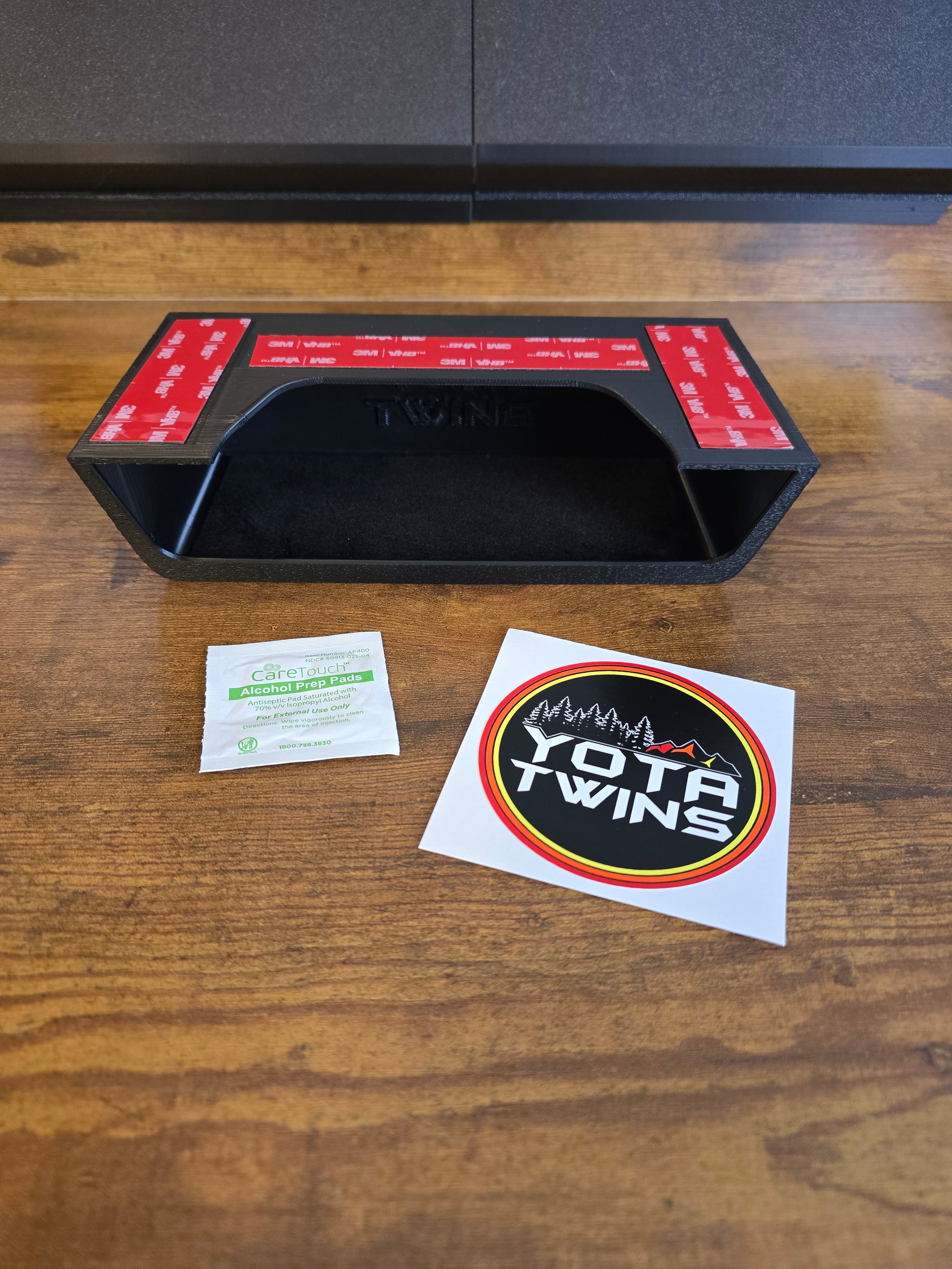 2024+ GX550 & Landcruiser 250 Sunglass Compartment – YOTA TWINS