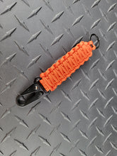 Load image into Gallery viewer, T2 - PARACORD KEYCHAIN V2.0
