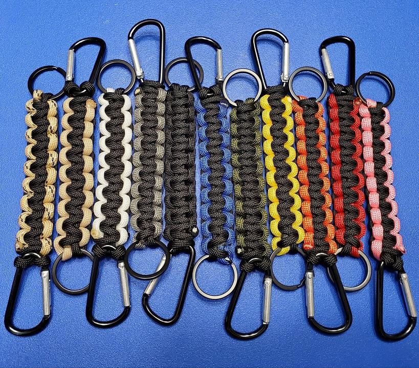 T2 - PARACORD KEYCHAIN